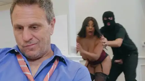 Burglar concludes up banging a big-boobed black with gigantic bobos